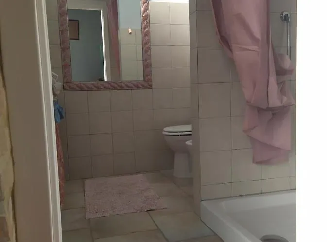 Alojamento de Acomodação e Pequeno-almoço La Collina *